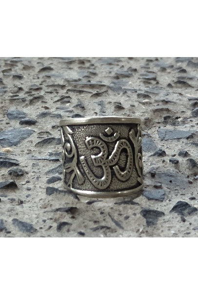 Alphabey Om Embossed Thumb Ring, Peaceful Ring, Religious Ring Collection Silver Plated Brass Ring Alphabey Om Embossed Thumb Ring, Peaceful Ring, Religious Ring Collection Silver Plated Brass Ring