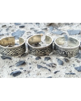 Alphabey Embossed Brass Collection Of Rings Set of 3 For Men & Women, Rings Silver Plated Brass Ring