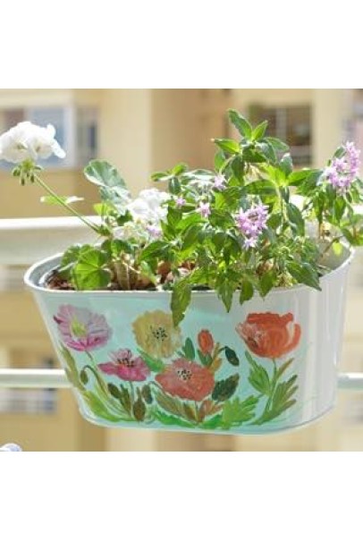 PAINTING RAILING PLANTER PAINTING RAILING PLANTER