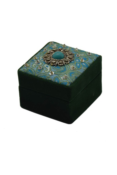 Beaded Small Gift Box Beaded Small Gift Box