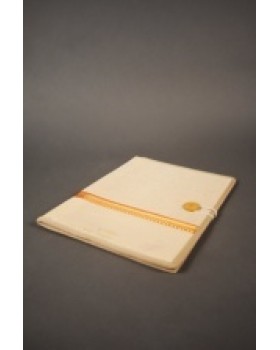 Jute folder with button